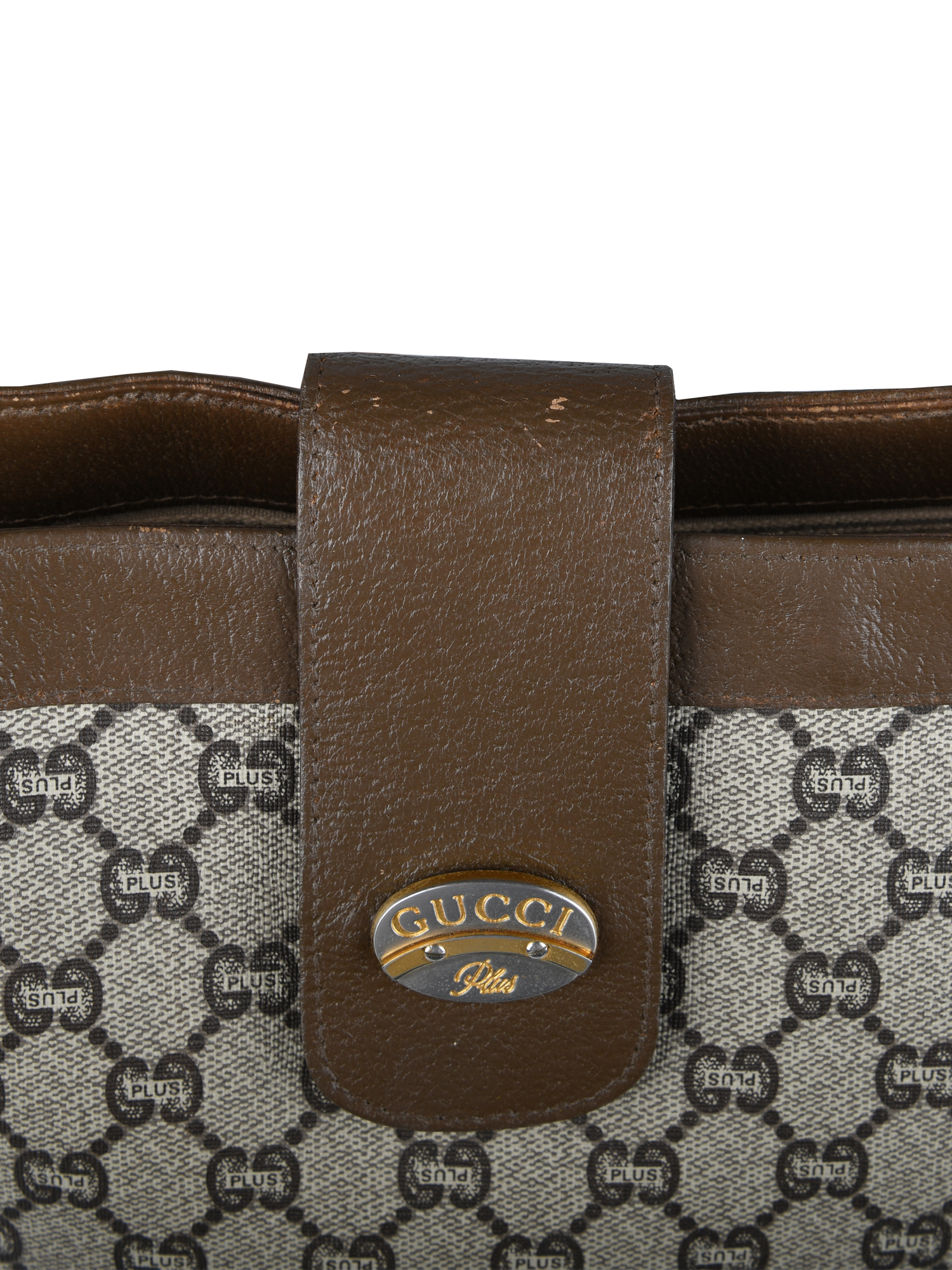 Gucci Vintage GG Plus Shoulder Bag (SHF-18780) – LuxeDH