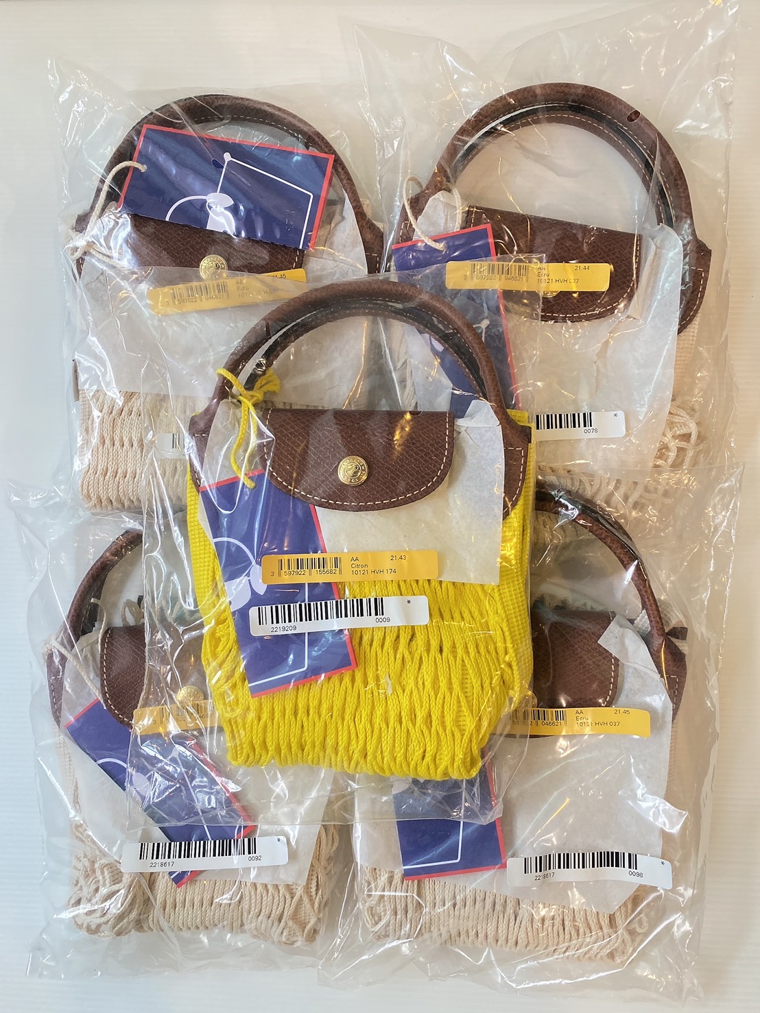 FREE SCARF] Longchamp Le Pliage Filet Handle Bag - Yellow, Barang Mewah,  Tas & Dompet di Carousell